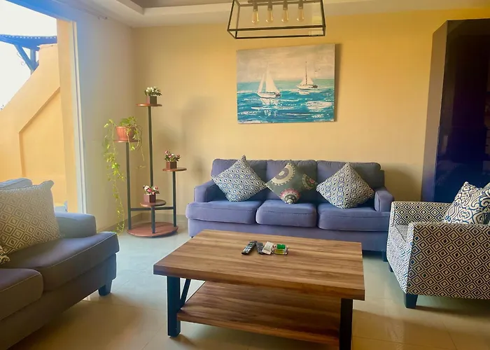 Chalet 3-brs Beachside Modern Seaview & 3min Walking L Bbq