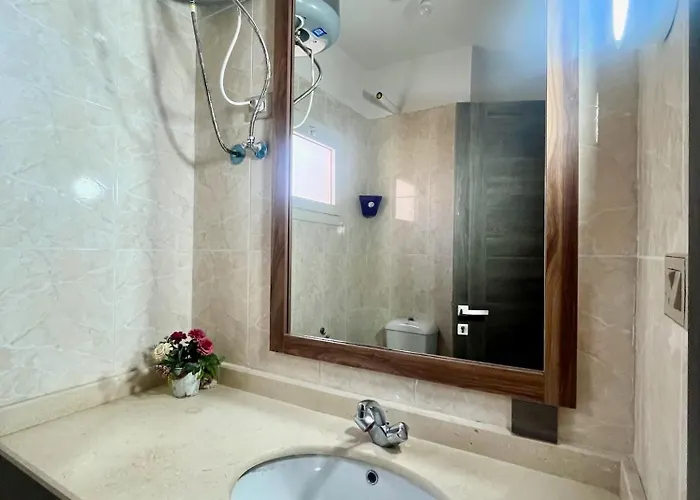 3-brs Beachside Modern Seaview & 3min Walking L Bbq * Ain Sukhna
