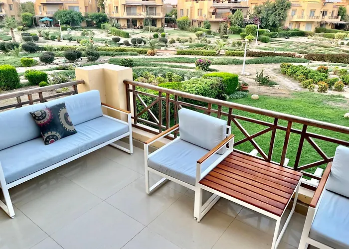 Chalet 3-brs Beachside Modern Seaview & 3min Walking L Bbq